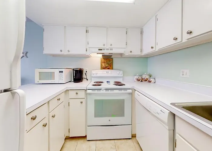 Fountainhead Towers 1105